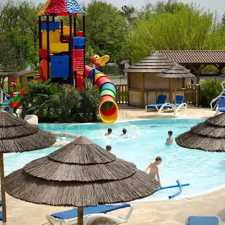 Κάμπινγκ Mobil Xxl 4 - L'evasion *