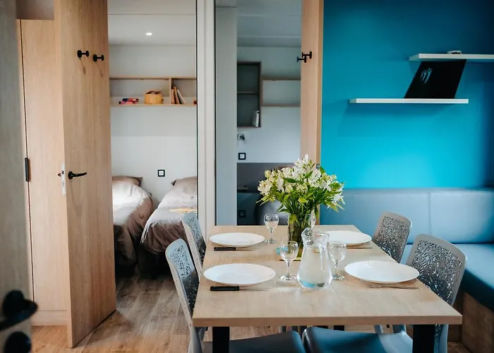 Mobil Xxl 4 - L'evasion Camping Martignac (Lot)